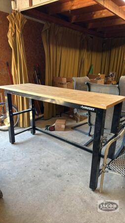 HUSKEY WORK BENCH WITH ADJUSTABLE HIGHT