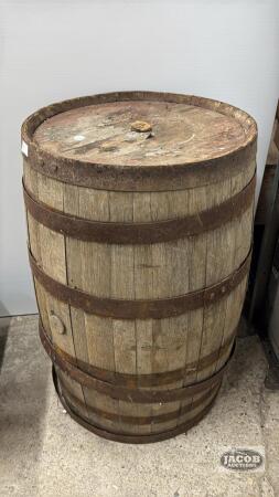 OAK BARREL FOR DECORATION