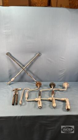 TOOL LOT
