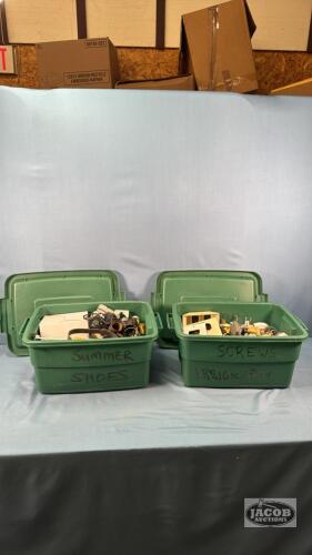 (2) SMALL RUBBERMAID ROUGHNECK TOTES