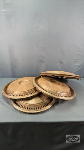 SET OF (4) CHEVY HUB CAPS