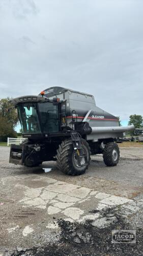 GLEANER R65 DIESEL 4WD COMBINE