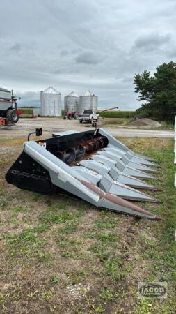 GLEANER 6 ROW CORN HEAD