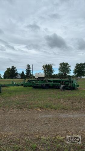 GREAT PLAINS SOLID STAND 30 SEED DRILL