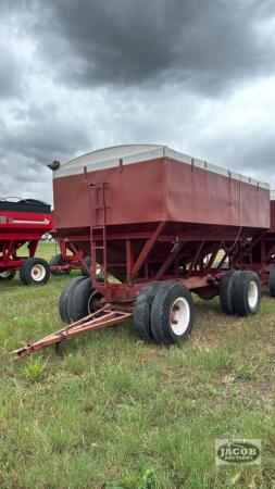 500 BUSHEL OF GRAVITY WAGON