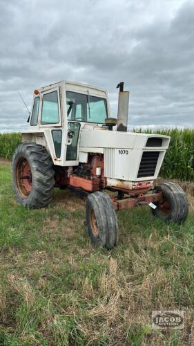 SEE NOTE: CASE 1070 DIESEL TRACTOR