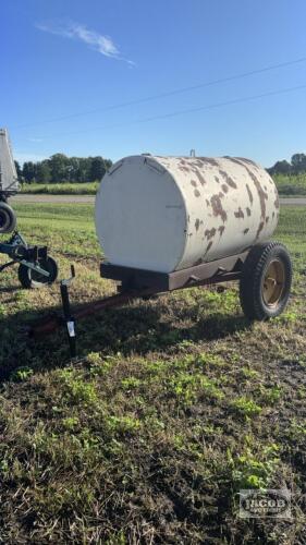 STEEL TANK ON WHEELS