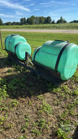 3PTH BRACKET WITH (2) 150 GALLON TANKS