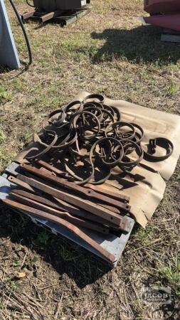 APPROX. 12 CULTIVATOR TINES