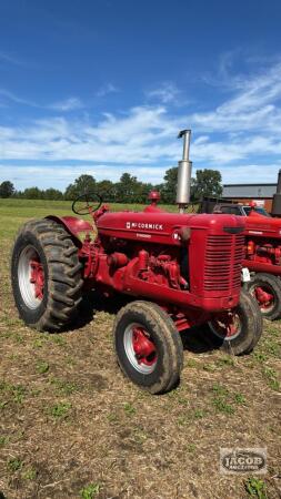 MCCORMICK W-6 TRACTOR