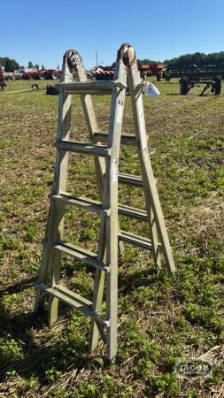 ALUMINUM MULTI POSITION LADDER