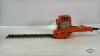 B&D 13IN ELECTRIC HEDGE TRIMMER - 2