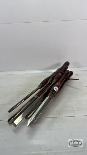 (8) HENRY TAYLOR DIAMIC WOOD CHISELS