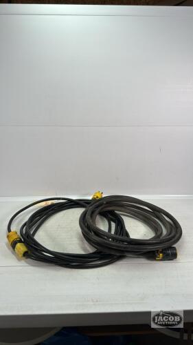 (2) EXTENSION CORDS