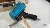 SPEED BLASTER GRAVITY FEED SAND BLASTER - 2