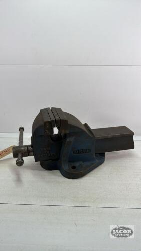 5IN BENCH VICE
