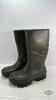 PAIR OF SIZE 14 TORENNA THERMAL RUBBER BOOTS - 2