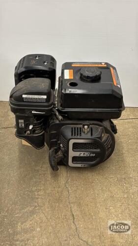 212CC GAS MOTOR (MISSING VENT ON GAS TANK)