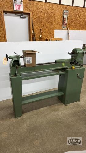 GENERAL 160, 36IN WOOD LATHE
