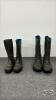 (2) PAIR OF SIZE 7.5 TORENNA RUBBER BOOTS