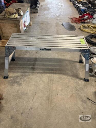 Mastercraft Folding Stand
