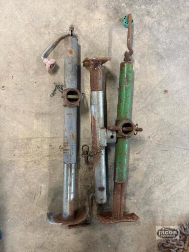 3 Jacks