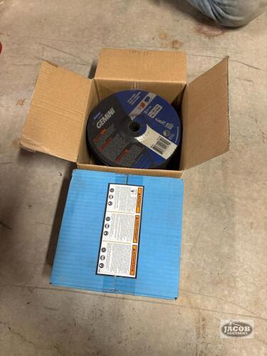 2 boxes Norton Gemini 7&rdquo; Cut-off Wheel
