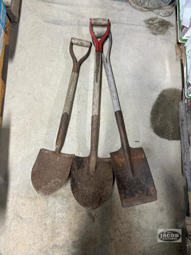 3 Shovels