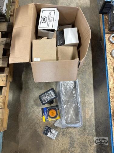 Box of Misc Lights and Bulbs