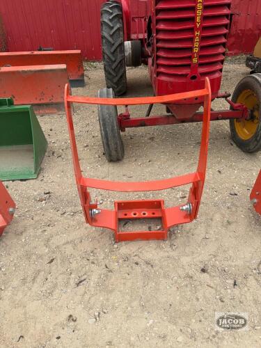 Kubota L series grill guard