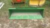 Unused 6ft John Deere quick tach material bucket - 2
