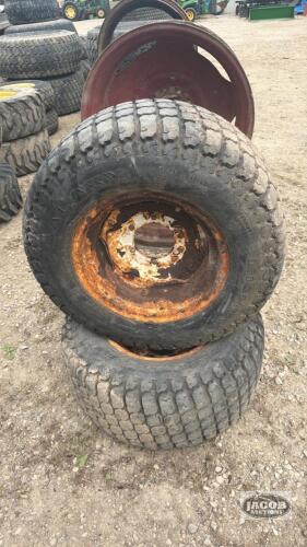 Pair of galaxy 29x12.50-15 tires on 6 bolt wheels