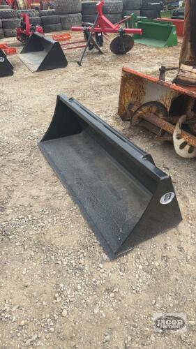 Unused 60inch skid steer quick tach material bucket