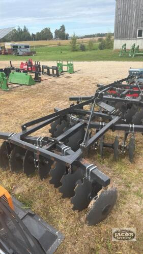 Unused 6ft 3 point hitch disc