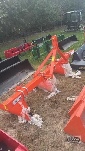 Two row heavy duty potato hiller three adjustable tines