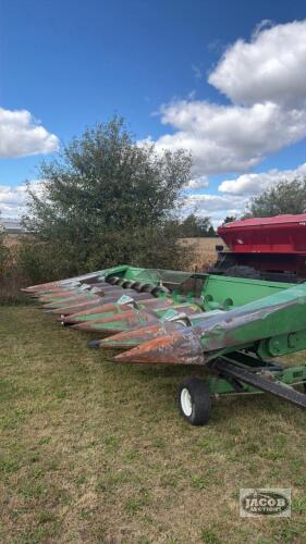 John deere 843 30 inch corn head<br/>cob saver<br/>contour shafts<br/>CART NOT INCLUDED<br/>can stay on cart until end of sale. Could be delivered on cart