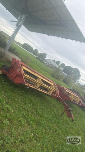 Newholland 489 haybine , good rolls