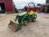 John Deere 1023E loader tractor 4x4 - 2