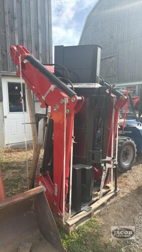 Unused loader for 50-75hp tractors , with bucket , brackets , hardware