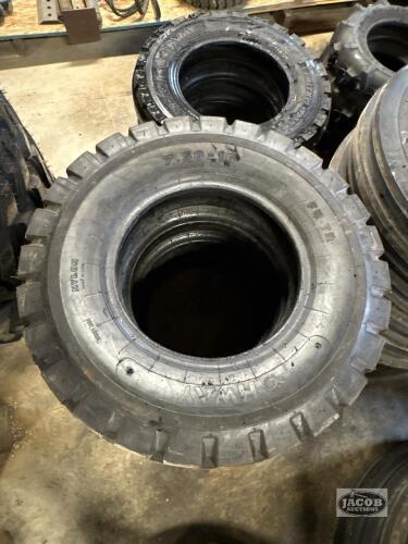 Unused 7.50-16 tire x2