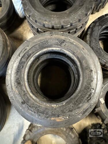 Unused 7.50-18 tire x2