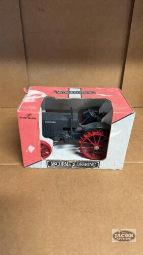 1/16 mcCormick 15-30 tractor