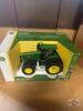 1/16 John Deere 8400R