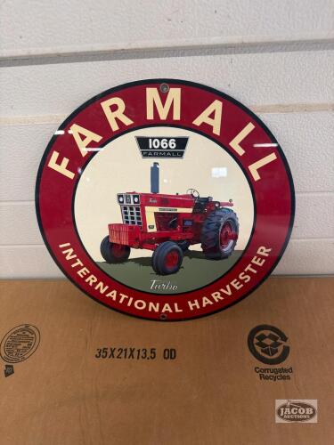 12in International sign