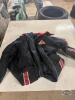 Size small men&rsquo;s snowmobile suit