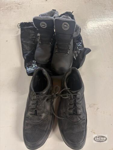 2 pairs of size 10 shoes