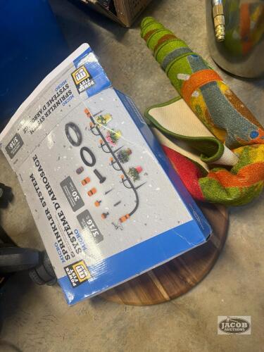 Sprinkler system , floor mat
