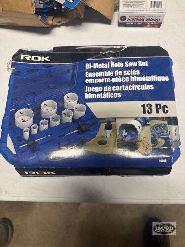 Bi-metal hole saw set
