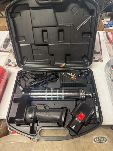 Battery operated grease gun
