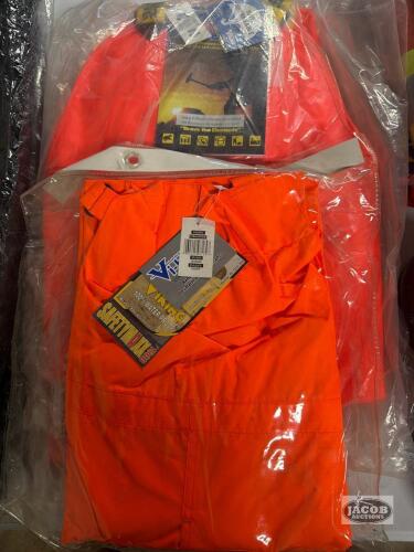 Reflective workwear